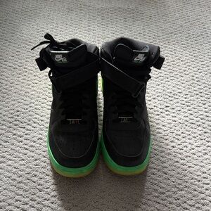 Nike Air Black and Green Sneakers